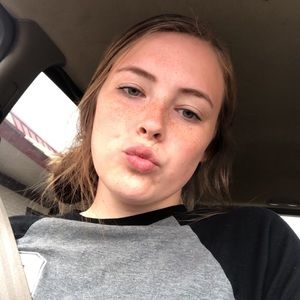 Meet your Posher, Faith